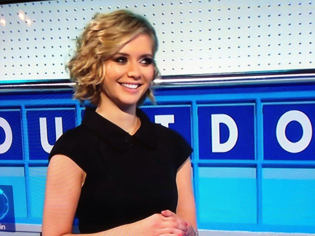 1024x768 Rachel Riley. I just love her foxy outfits!!