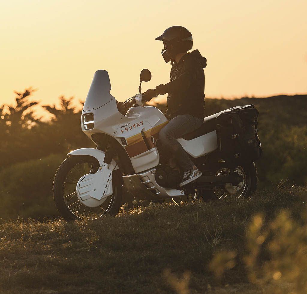 1024x983 Reviving an Icon: 1987 Honda Transalp Gets Restomod By Viba