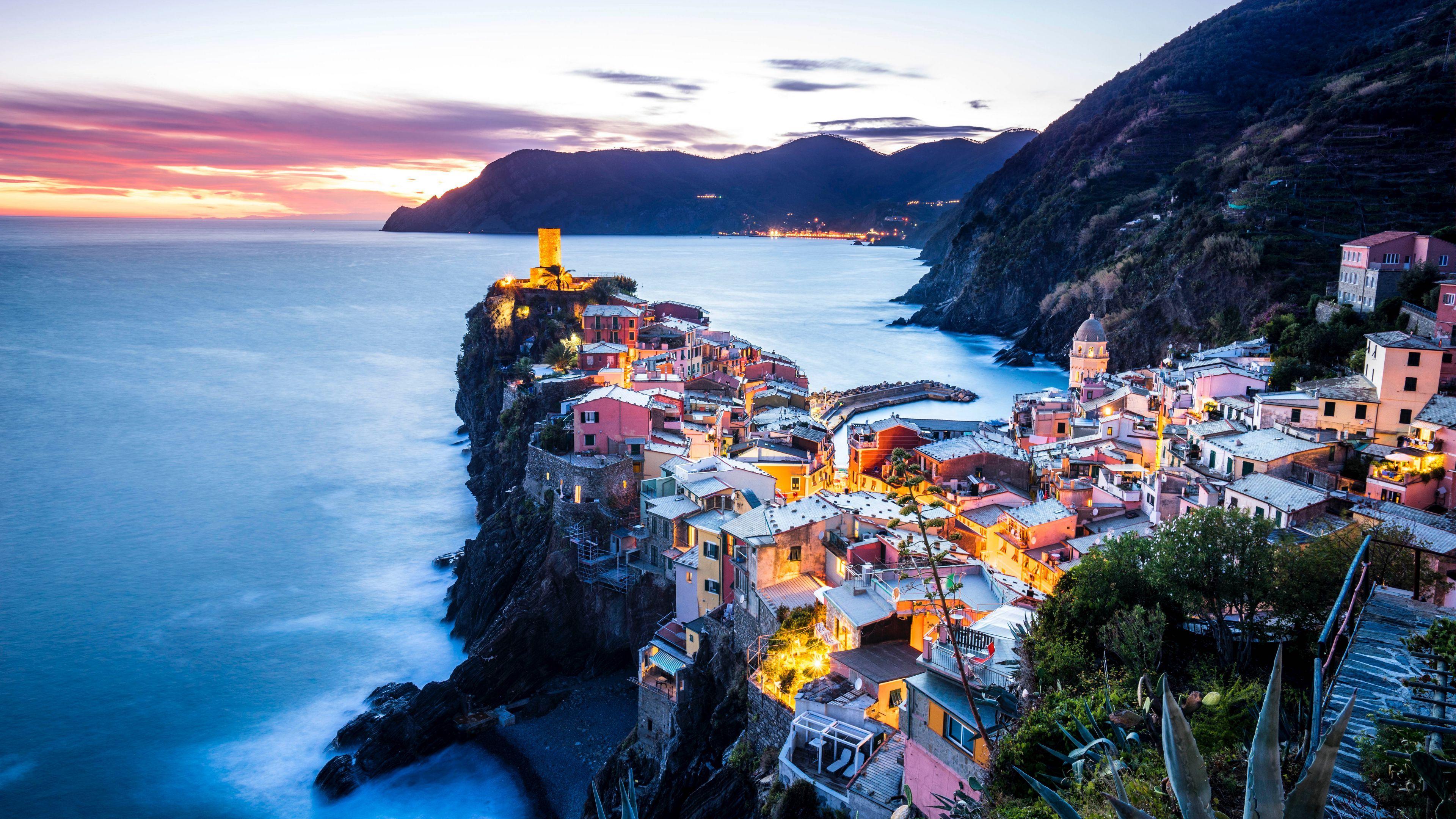 3840x2160 Download wallpaper 3840x2160 coastal city, coast, sea, mountains