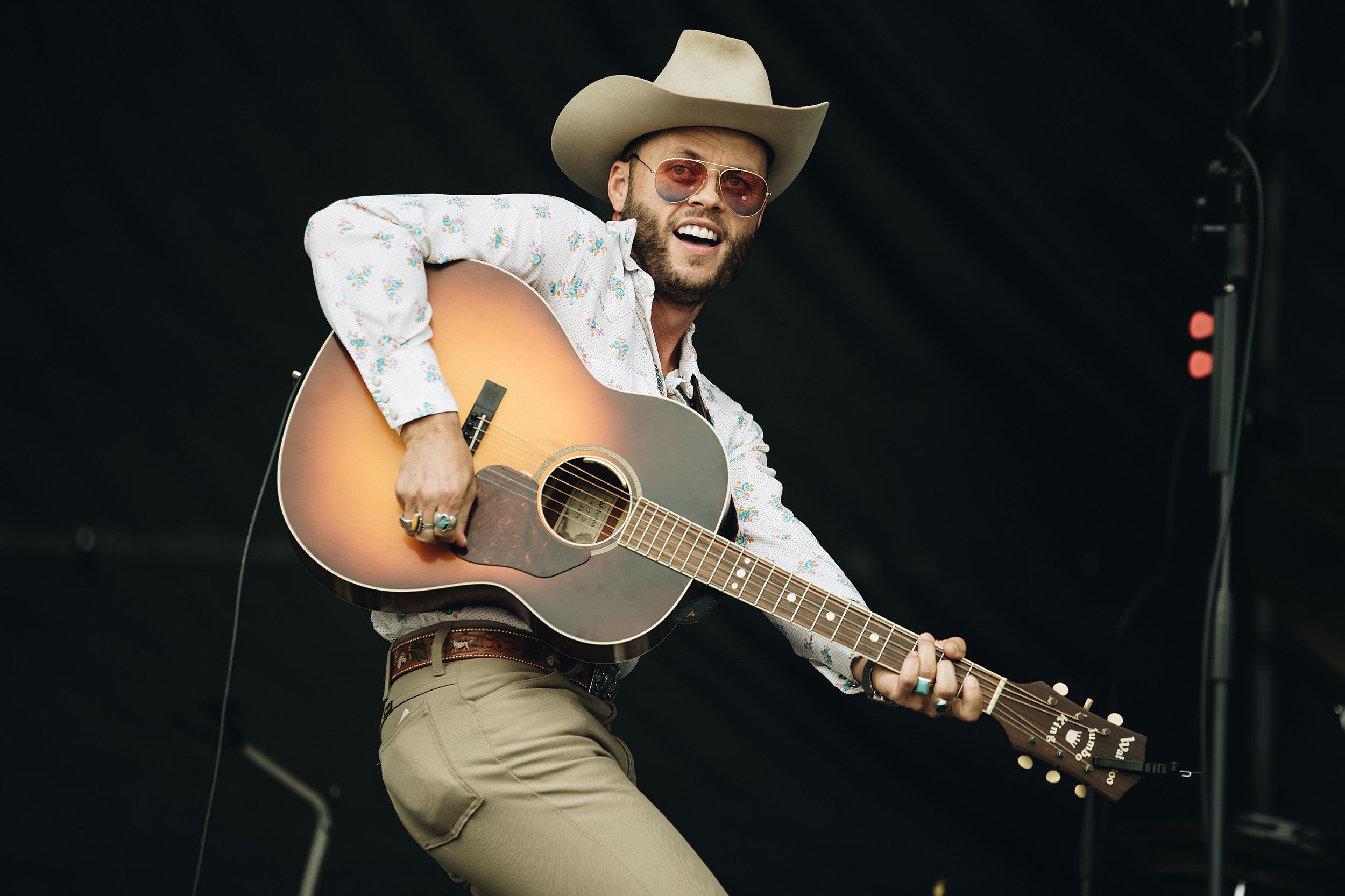 2500x1666 Charley Crockett Wallpaper