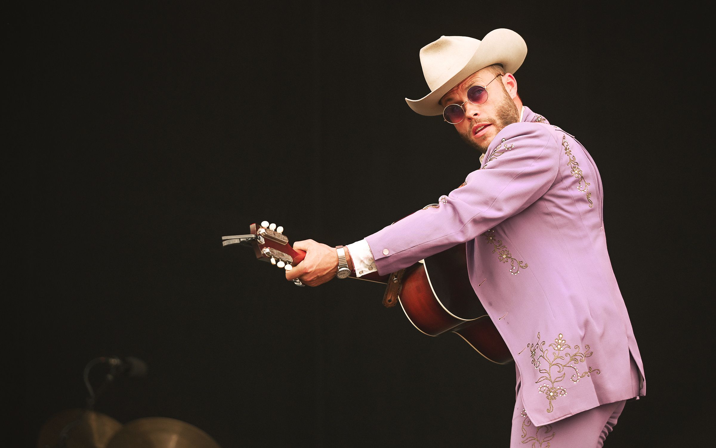2400x1500 Charley Crockett Wallpaper