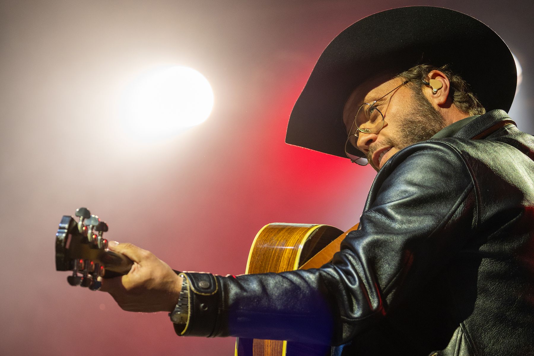1800x1200 Charley Crockett Will Officially Re Release His 'Clovis' Album