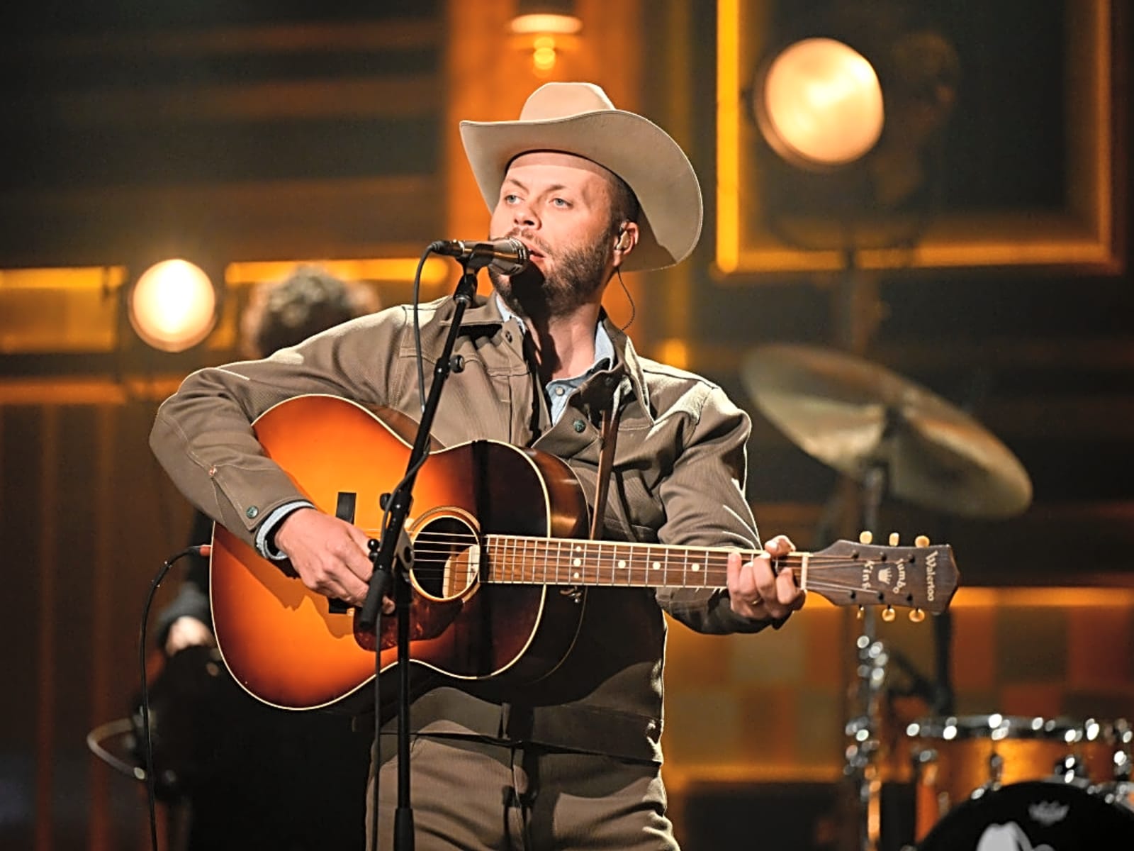 1600x1200 Country Star Blocked from Canada Over Old Drug Charge