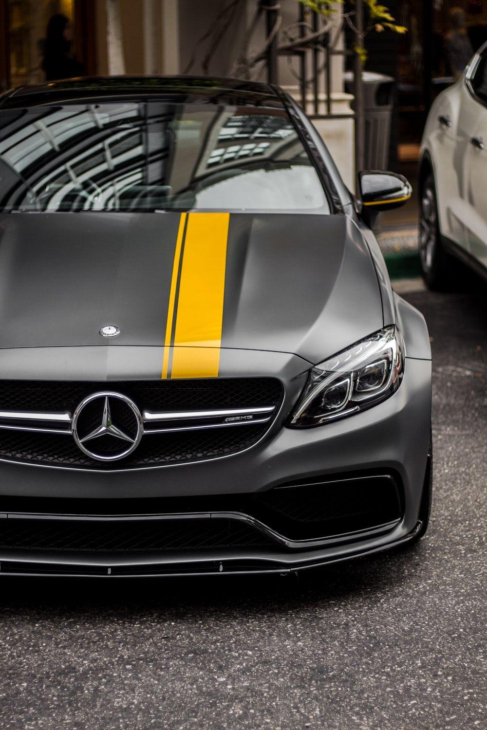 1000x1500 Mercedes W11 Wallpaper