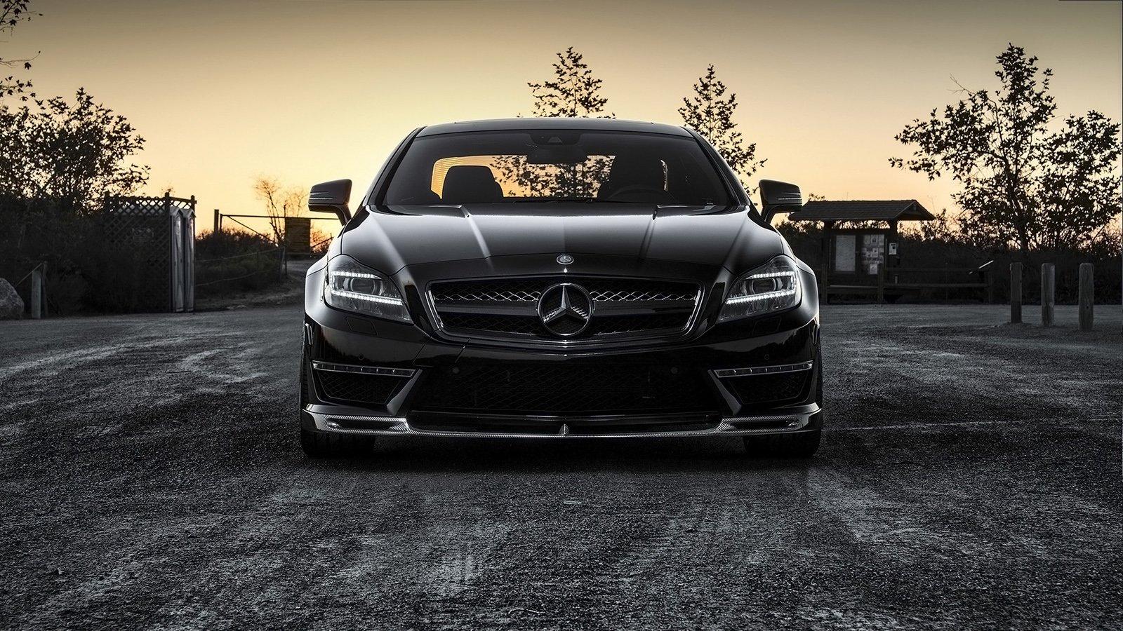 1600x900 Ominous Mercedes Benz Wallpaper