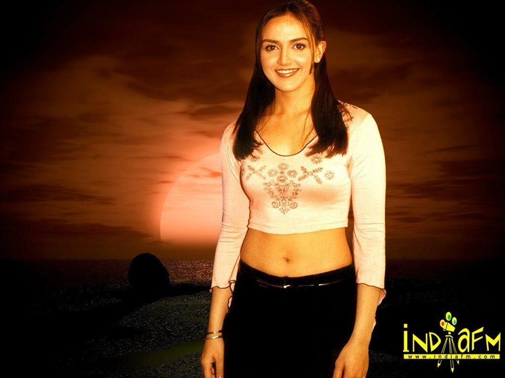 1024x768 Esha Deol HD Wallpaper. Latest Esha Deol Wallpaper HD Free