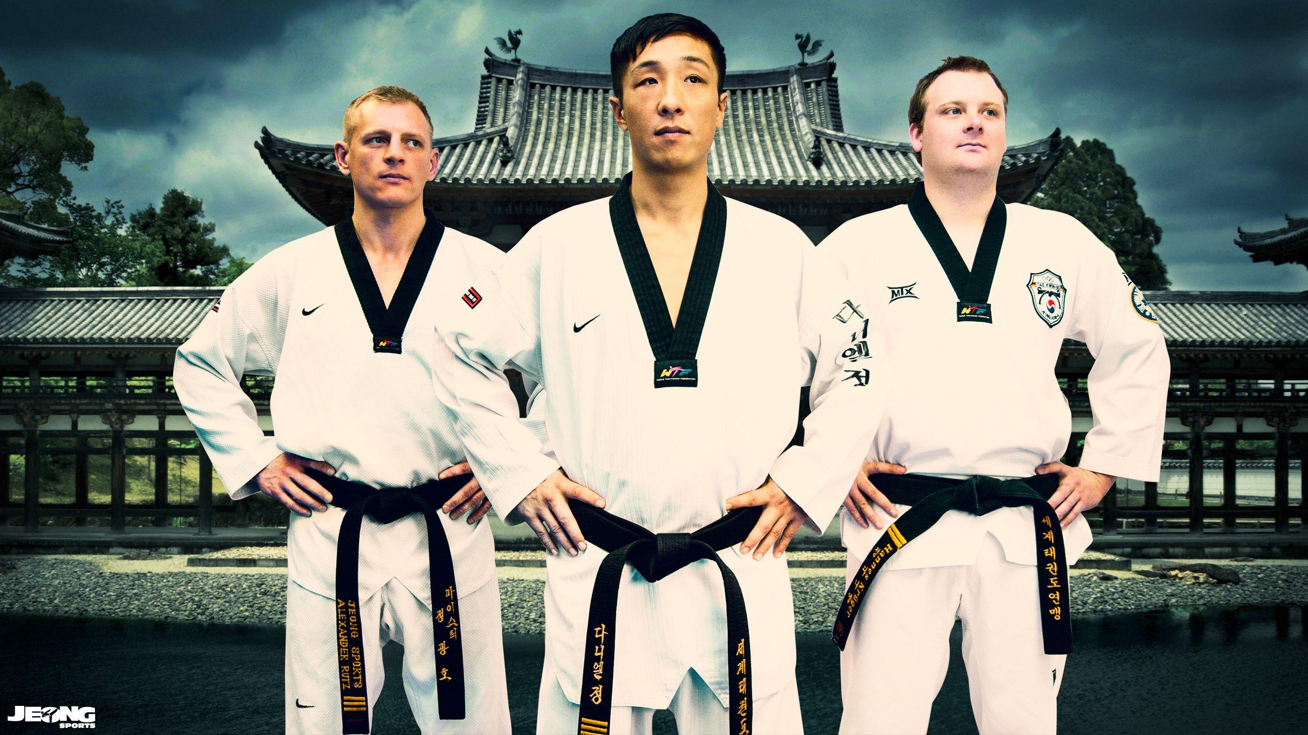 2560x1440 Black Belt Wallpaper