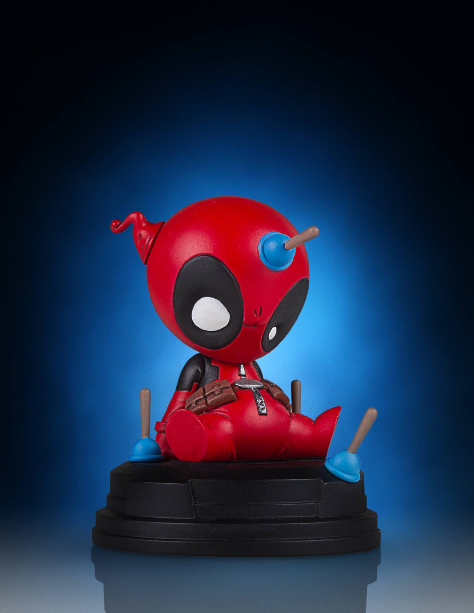 1582x2048 Gentle Giant Animated Deadpool Statue
