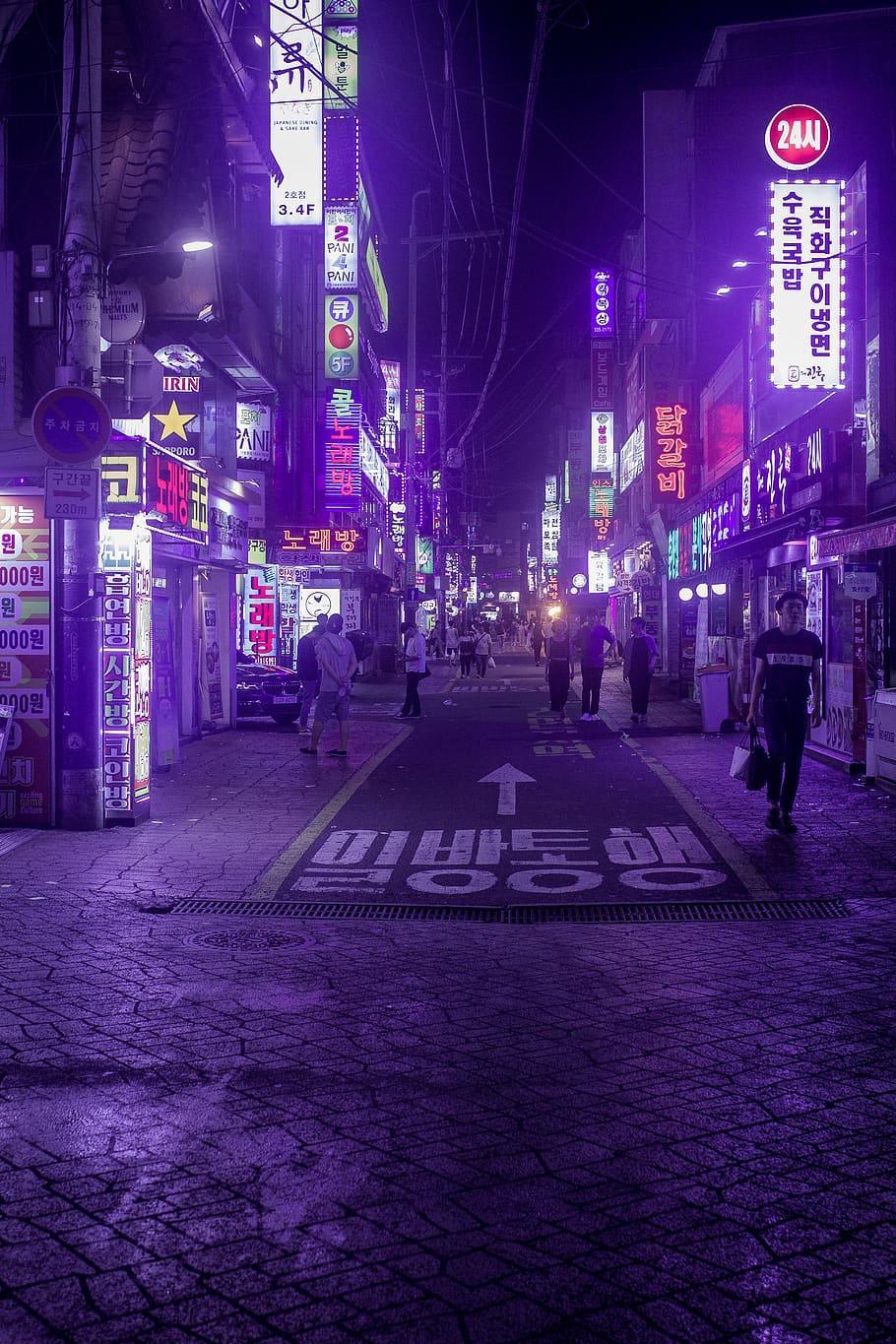 910x1365 Japanese Retro Street Art Purple Wallpaper