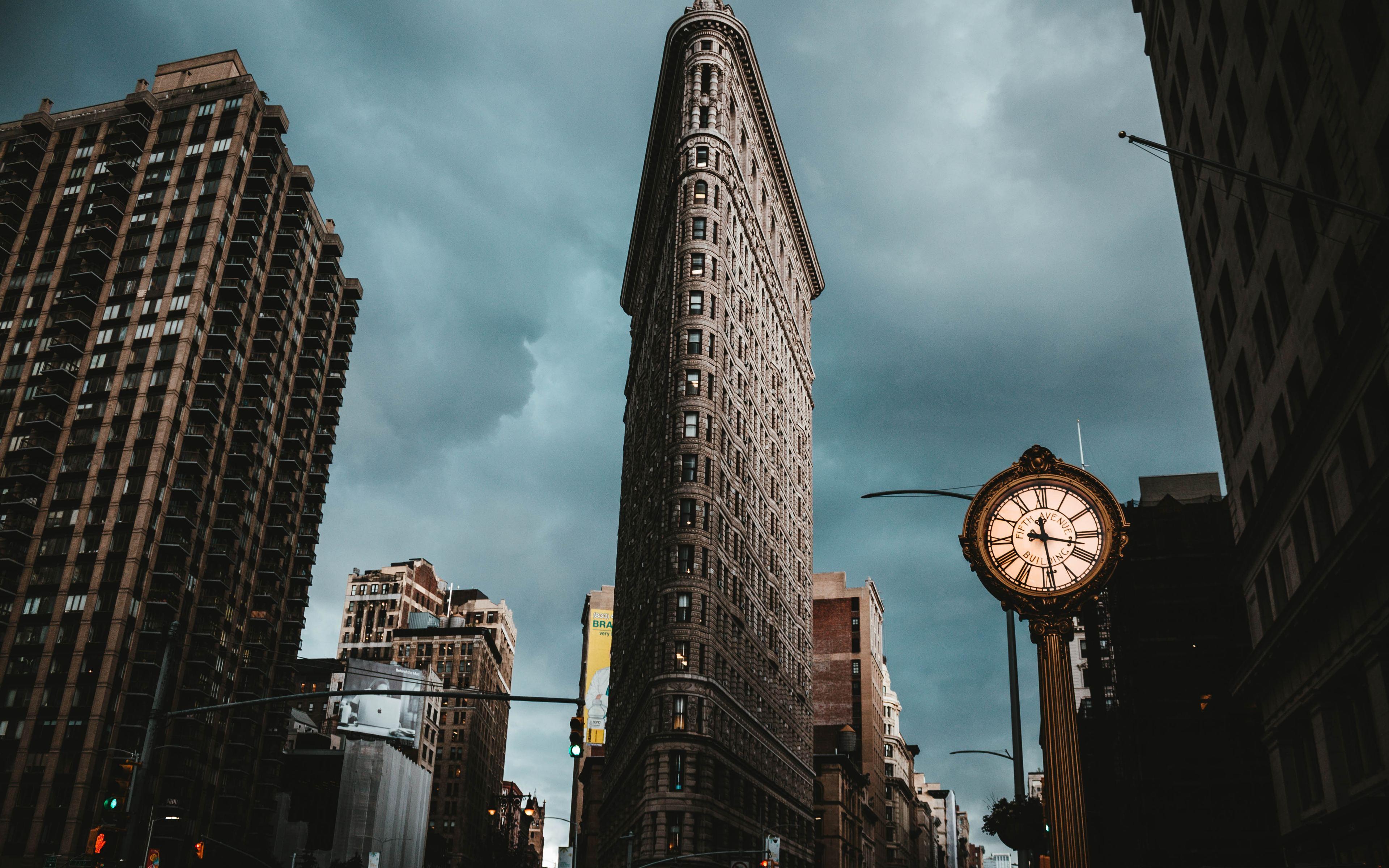 3840x2400 Download wallpaper Fuller Building, 4k, old clock, Flatiron