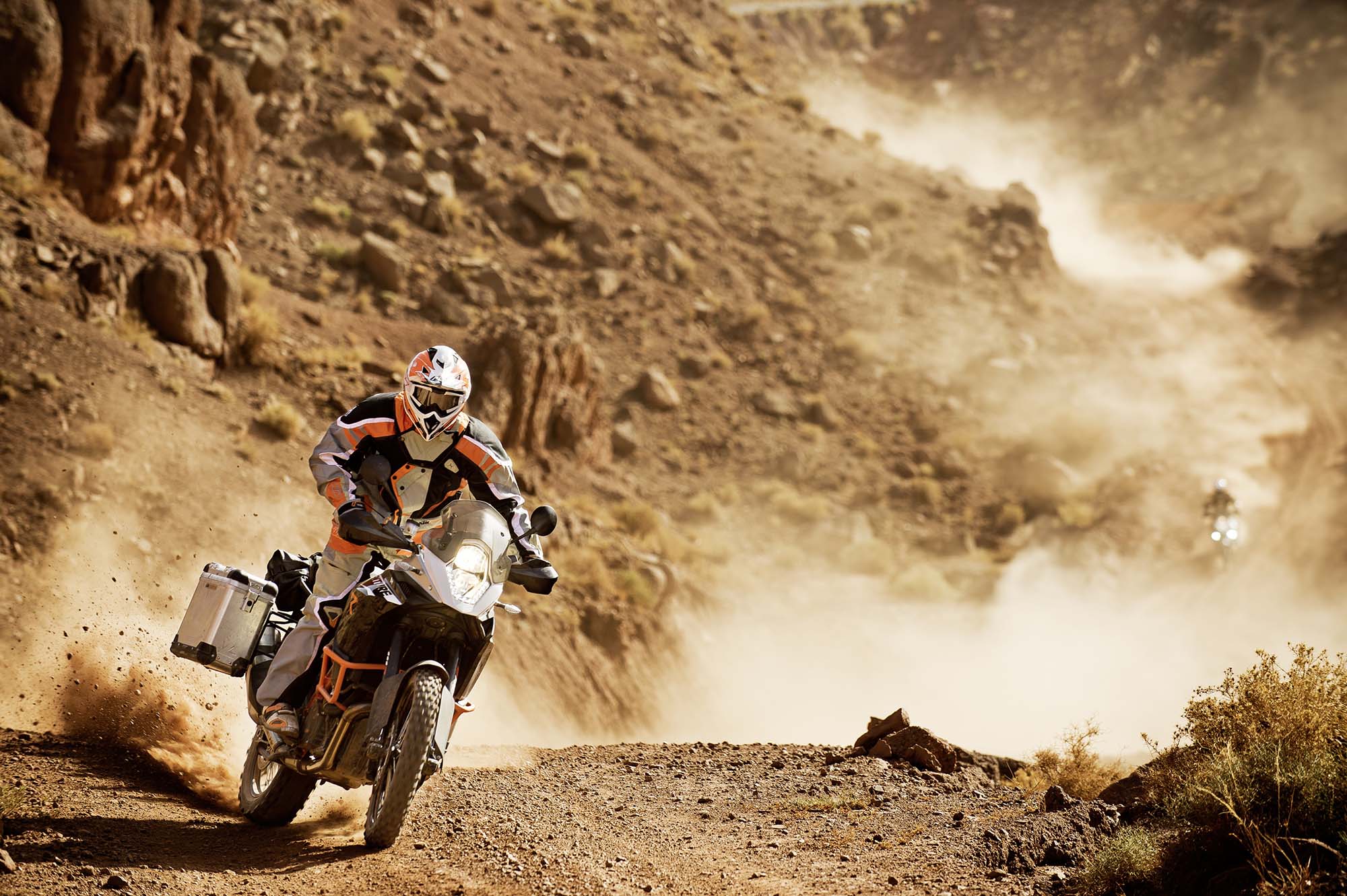 2000x1331 Photo of the KTM 1190 Adventure & Rubber