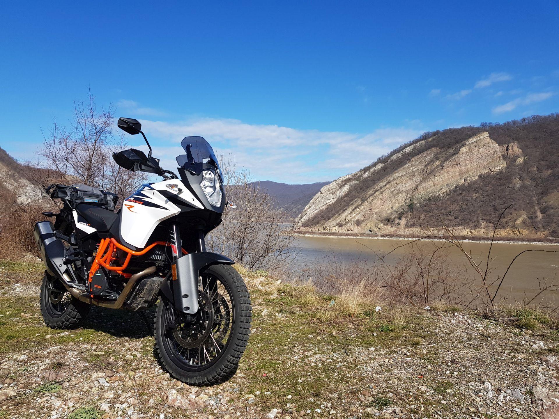 1920x1440 First ride 1090 Adventure R