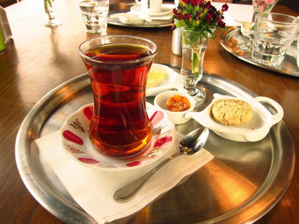 1024x768 Ten Pics of Turkish Çay!