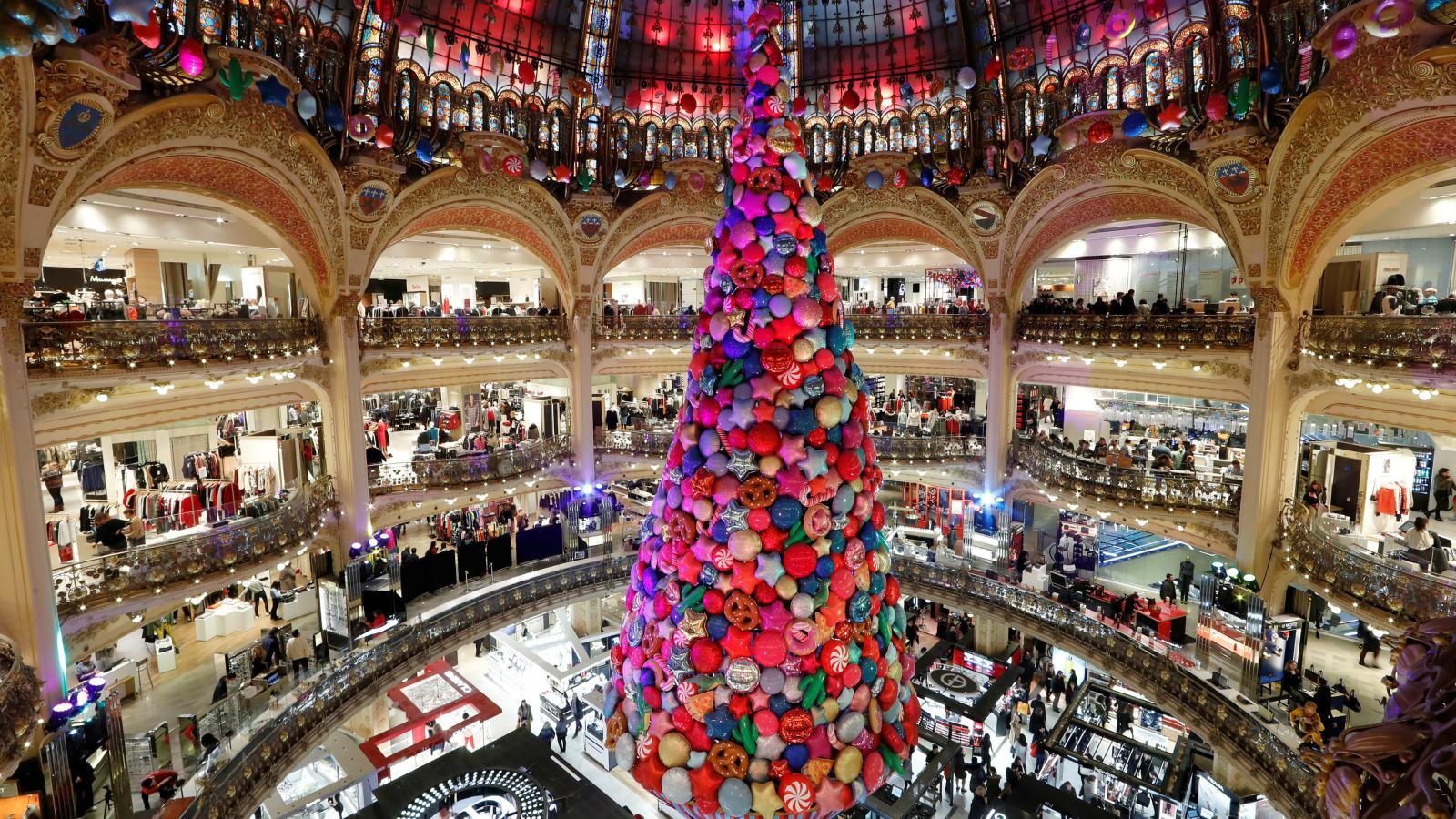 1600x900 Christmas shopping 2017: When can you save the most money?