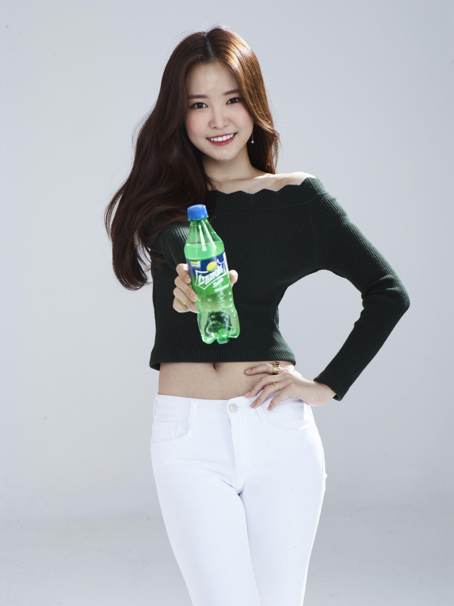 1918x2560 naeun