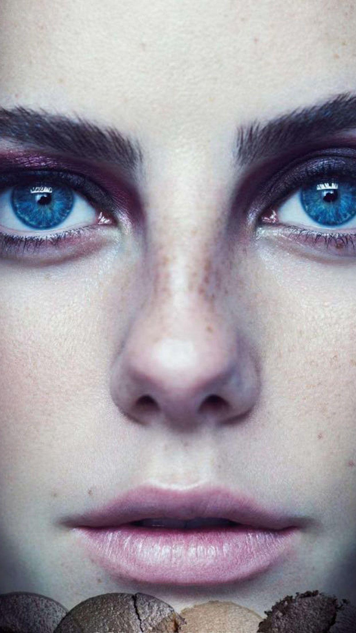 1242x2208 iPhone 7 Plus Scodelario Blue Eyes Wallpaper