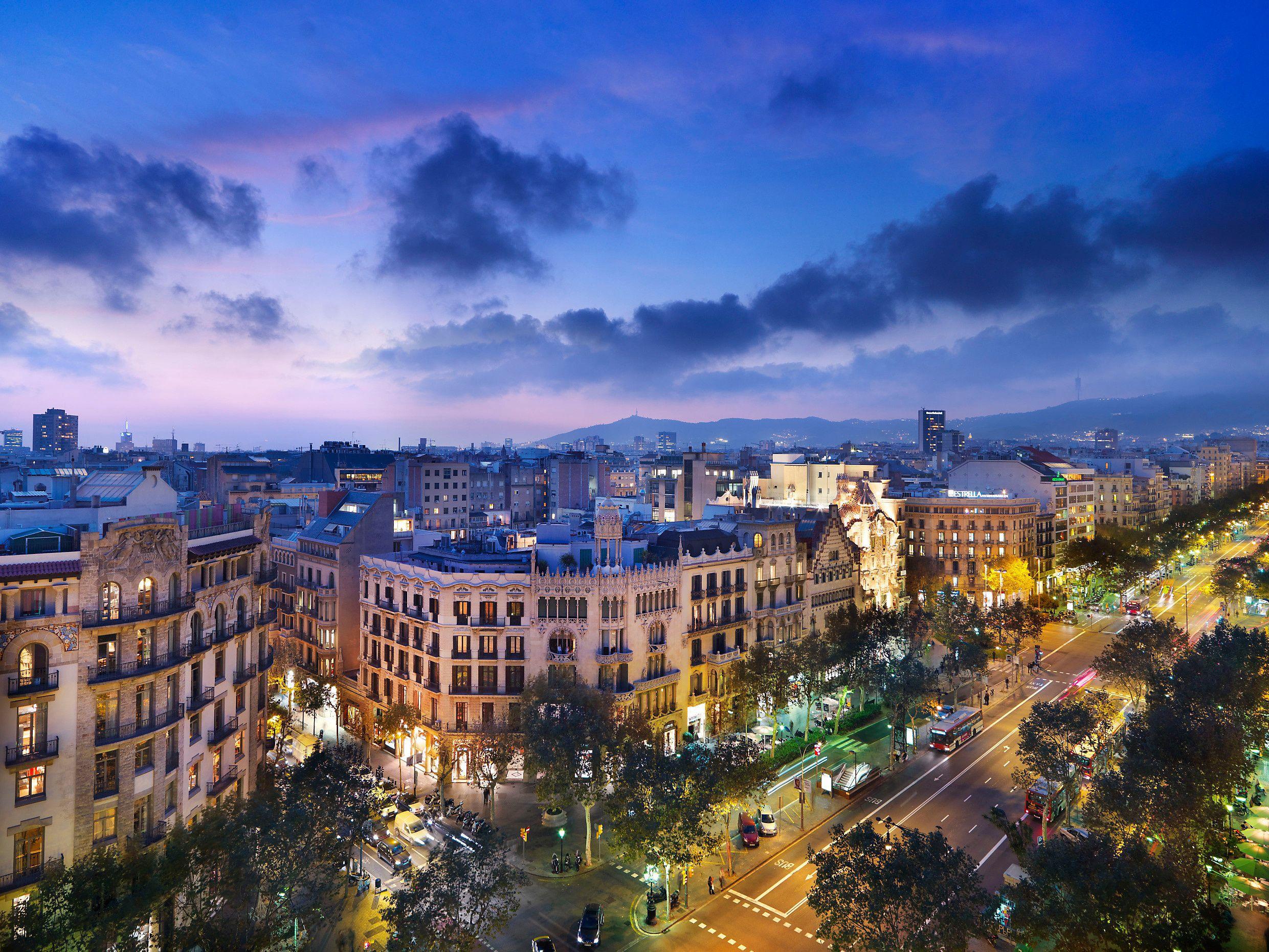 2481x1861 spain, Barcelona Wallpaper HD / Desktop and Mobile Background
