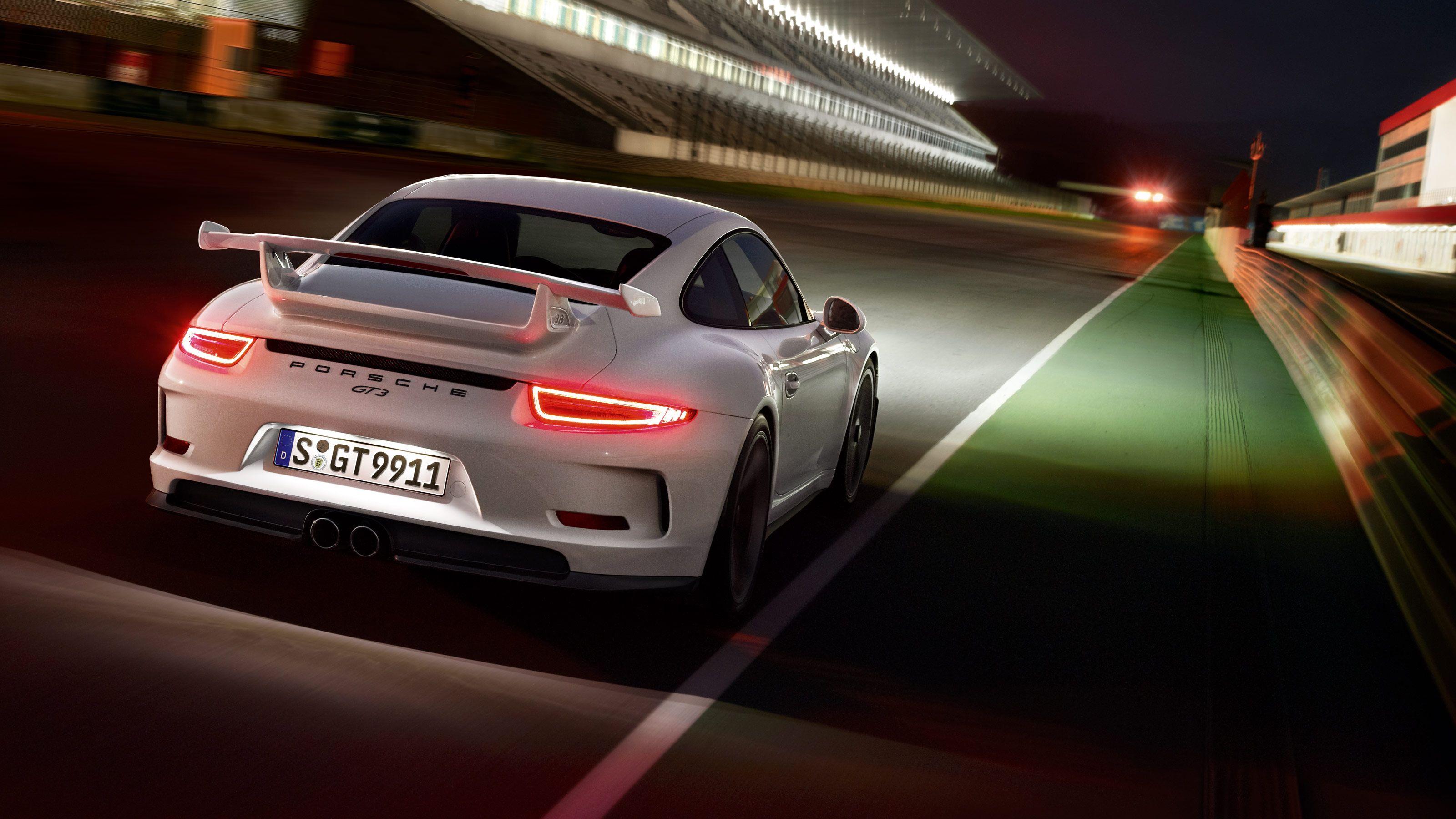 3200x1800 Porsche 911 GT3 HD Wallpaper