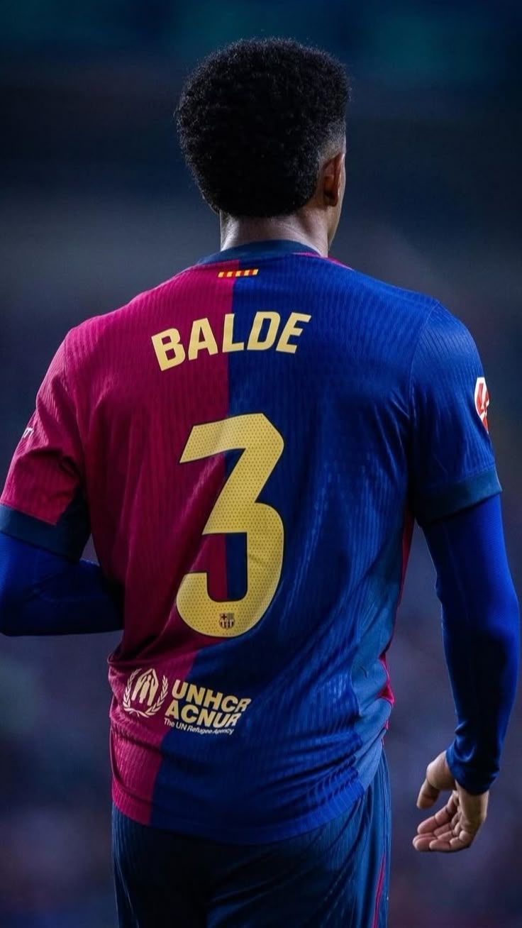 736x1308 Alejandro Baldé