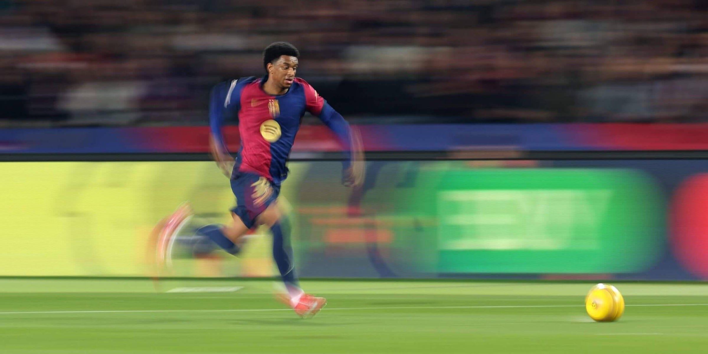 2400x1200 Barcelona's Alejandro Balde is nicknamed 'the plane'