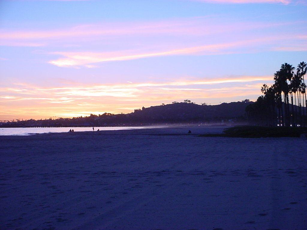 1024x768 Santa Barbara, CA : East Beach Sunset, Santa Barbara photo