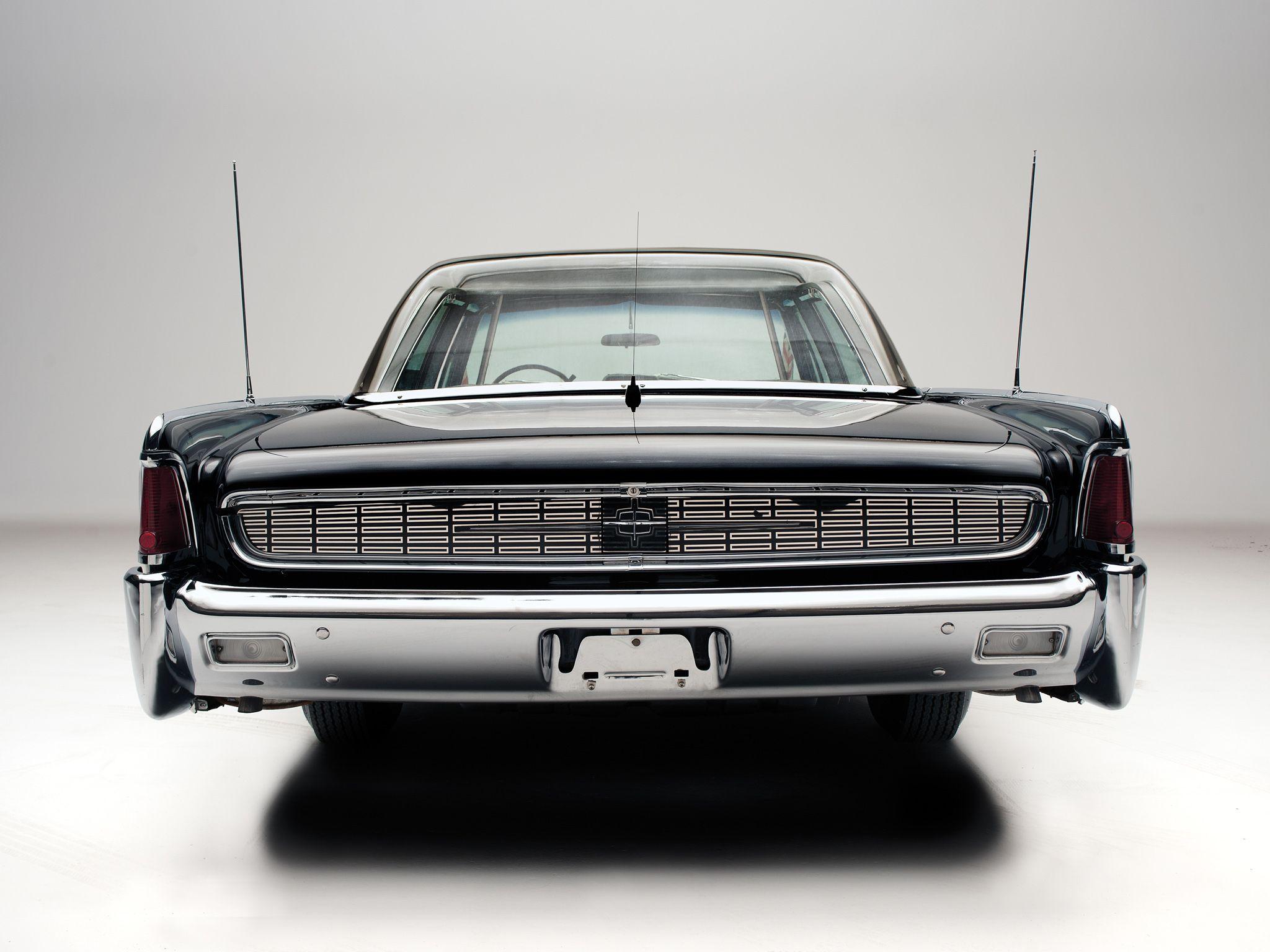 2048x1536 Lincoln Continental Bubbletop Kennedy Limousine classic