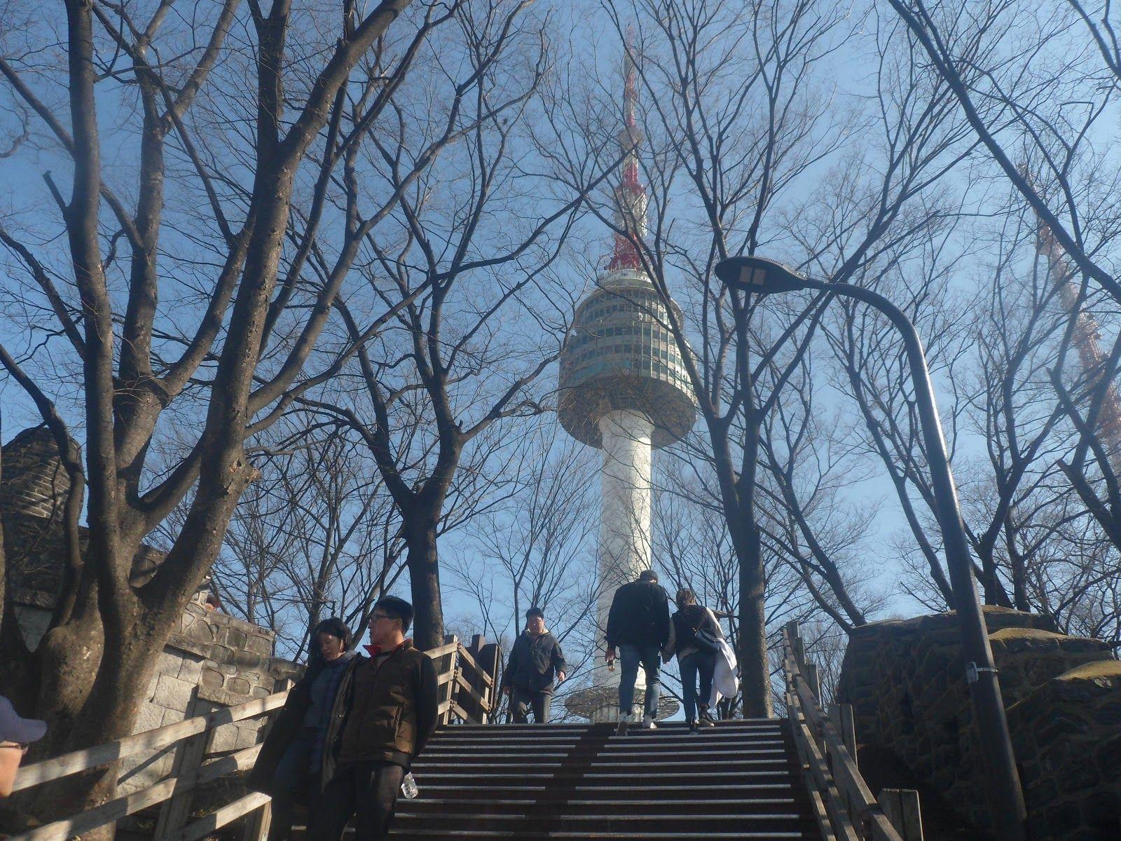 1600x1200 DeelaSees: Korea 2018: Namsan Tower + Starfield Library + Goodbye