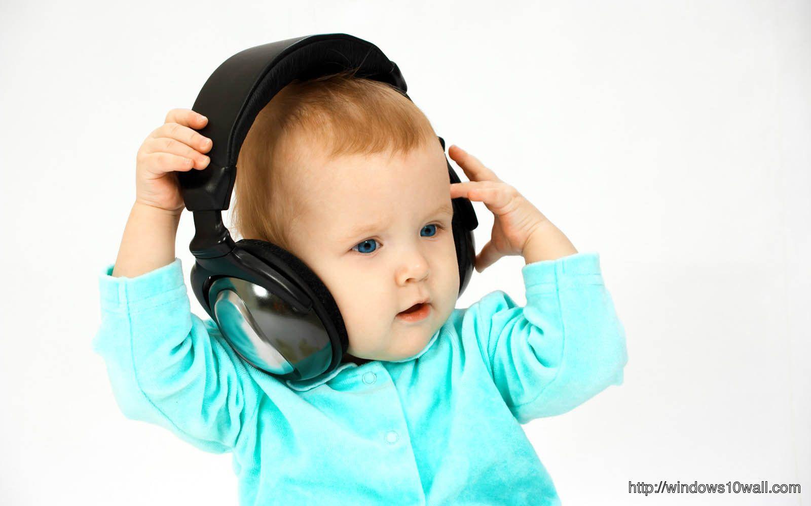 1600x1000 Cute Baby HD Wallpaper free