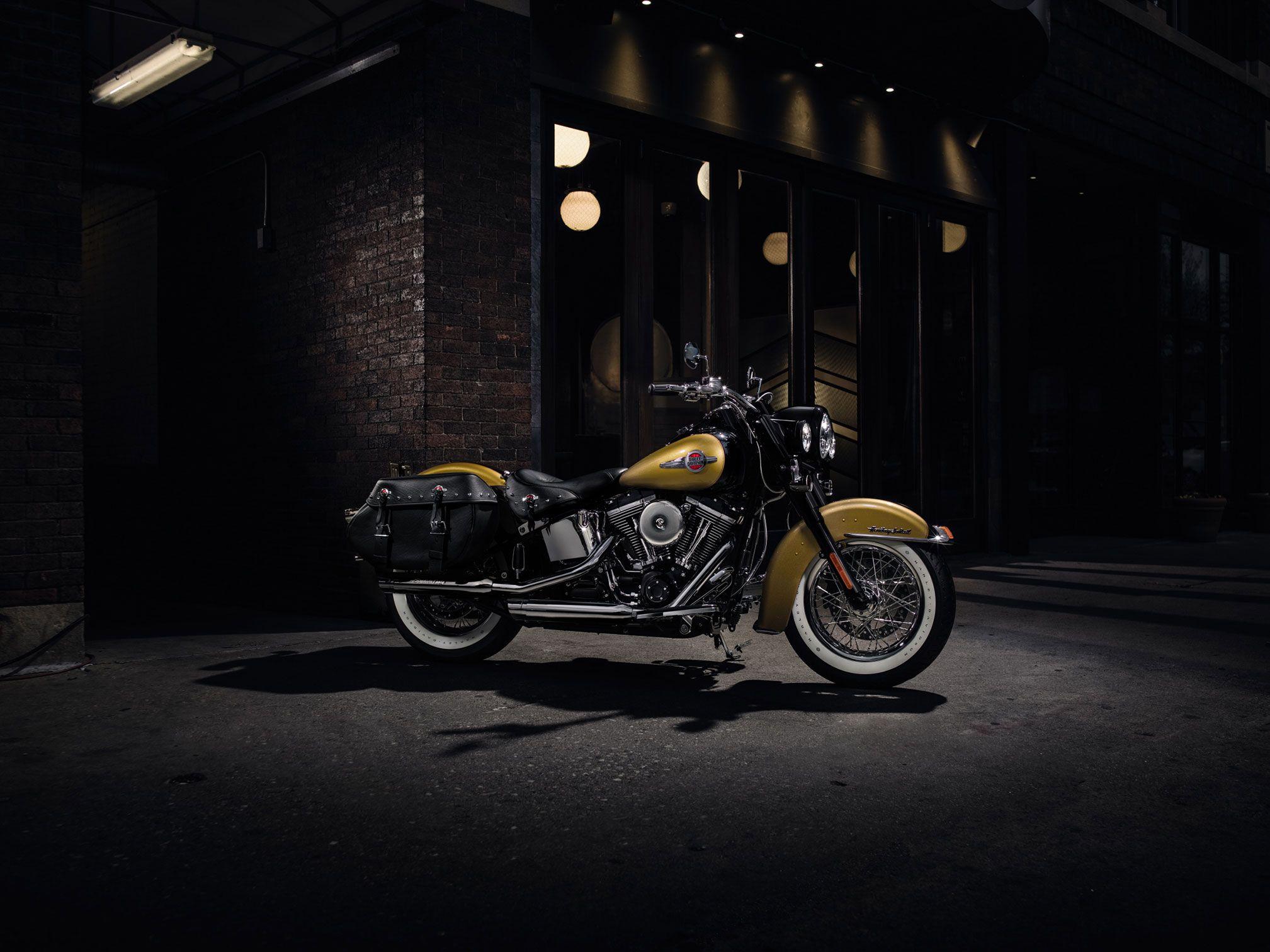 2017x1511 Harley Davidson Heritage Softail Classic HD Wallpaper
