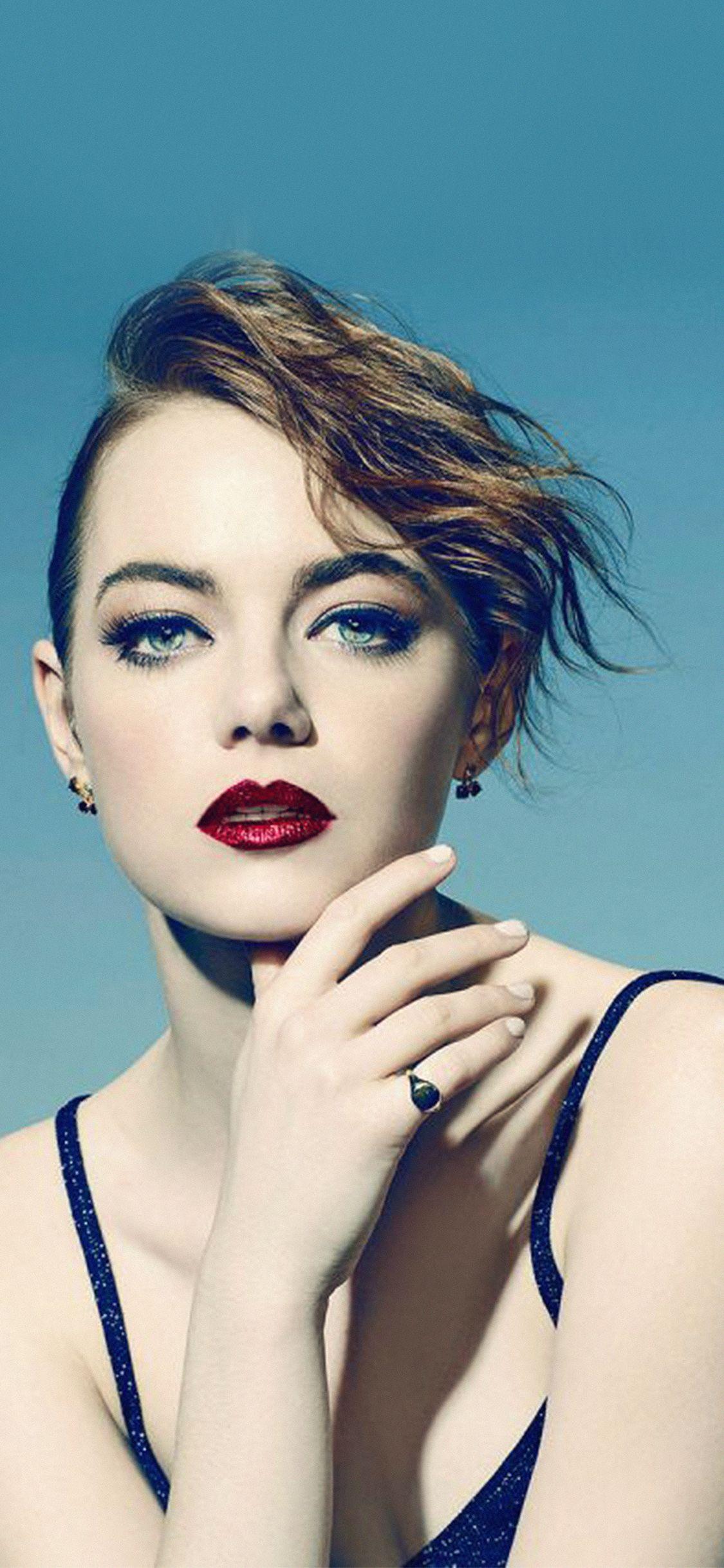 1125x2436 iPhone X wallpaper. emma stone blue red