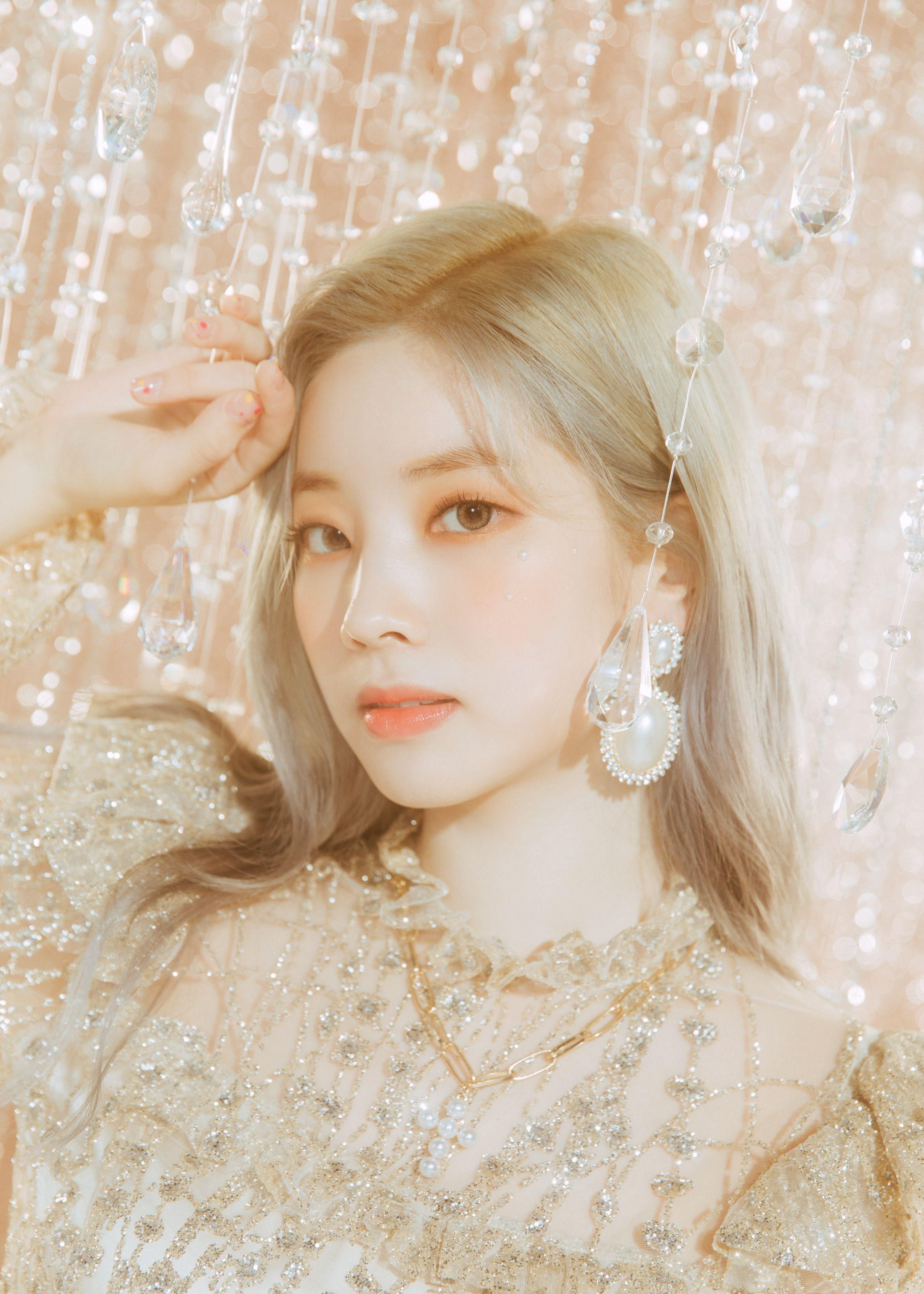 2857x4000 Twice Feel Special Dahyun Chaeyoung Tzuyu Concept Photo HD HR