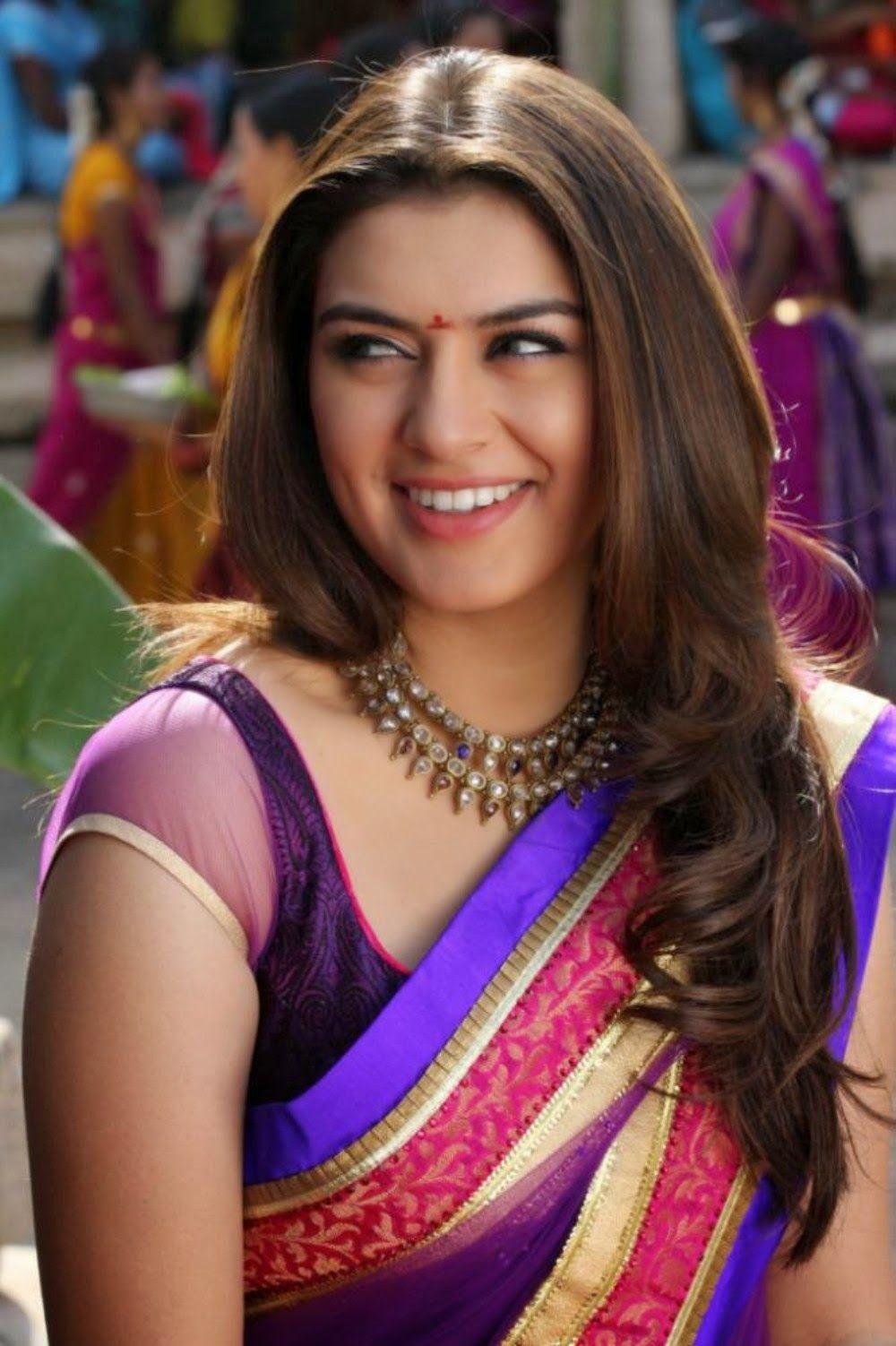 1000x1502 Mesmerizing Wallpaper Collection of Hansika Motwani