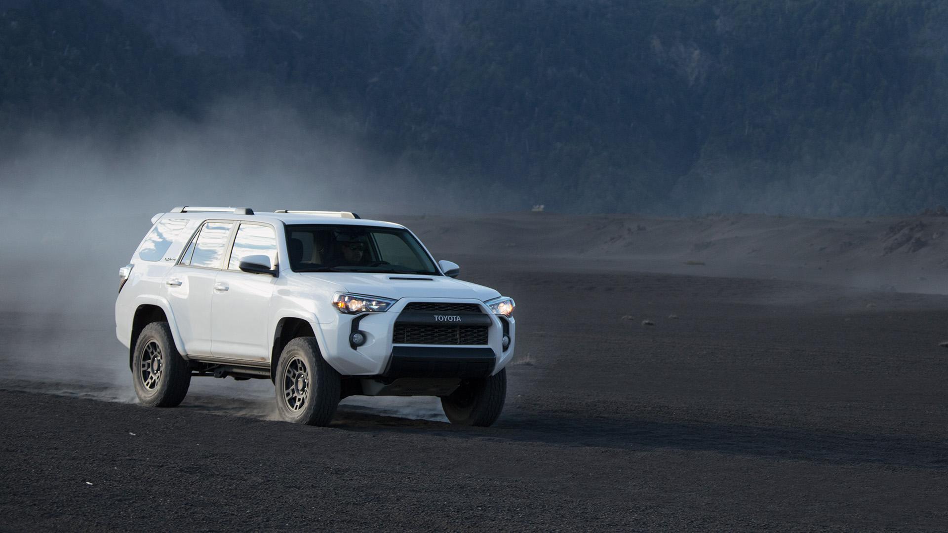 1920x1080 Toyota 4Runner TRD Pro full view from front side 4k full HD