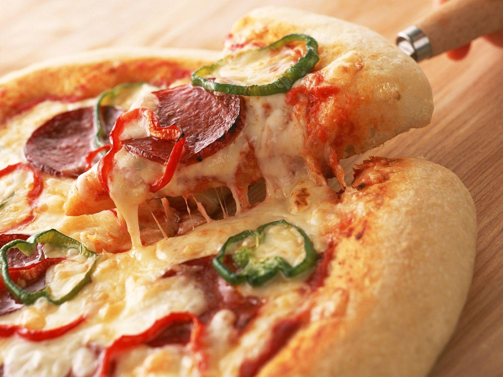 1600x1200 Cheese Pizza Wallpaper Wide Free Download > SubWallpaper