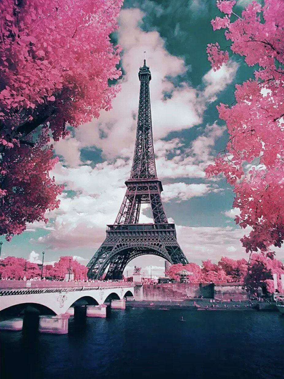 Pink Eiffel Tower Wallpapers - Top Free Pink Eiffel Tower Backgrounds -  WallpaperAccess