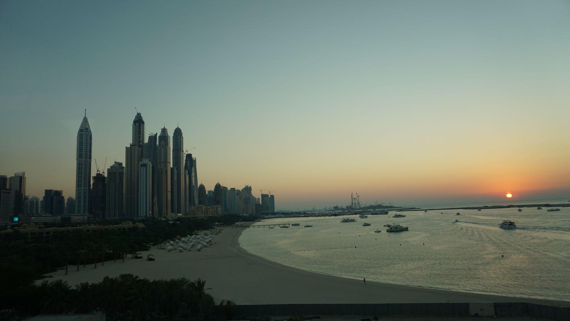 1920x1080 Palm Jumeirah Island in Dubai Reviews, Photo, History