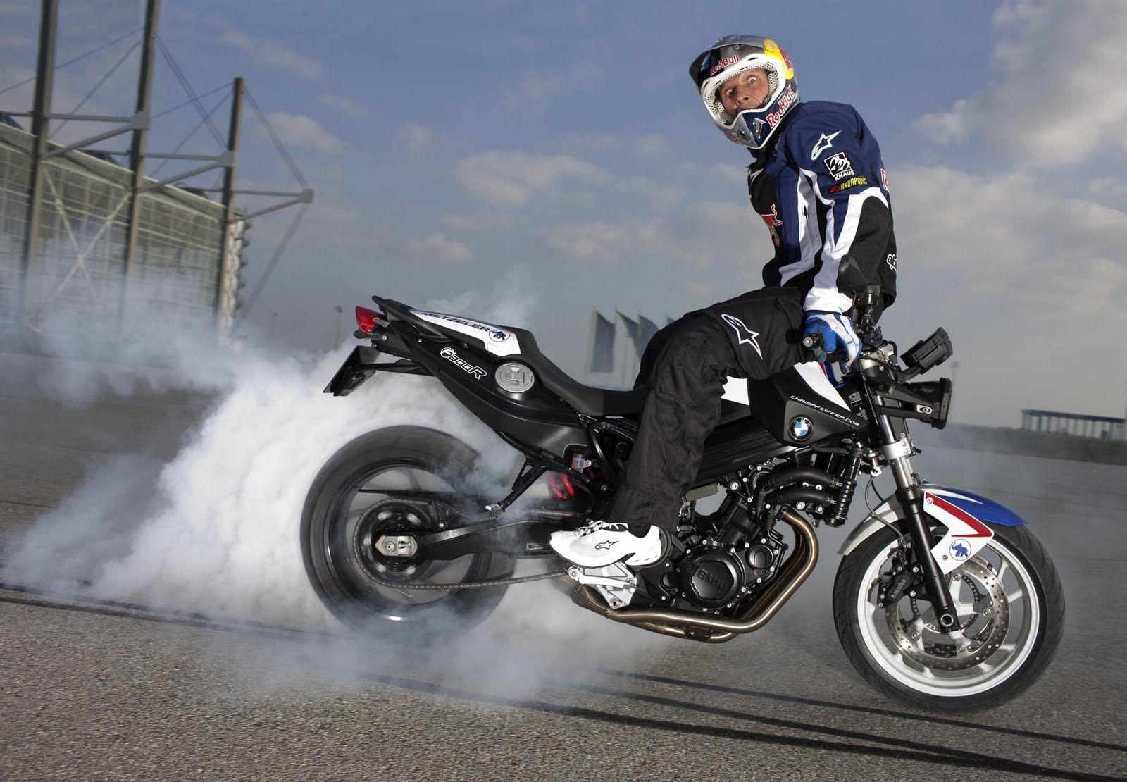 1600x1110 BMW Motorcycle HD Wallpaper