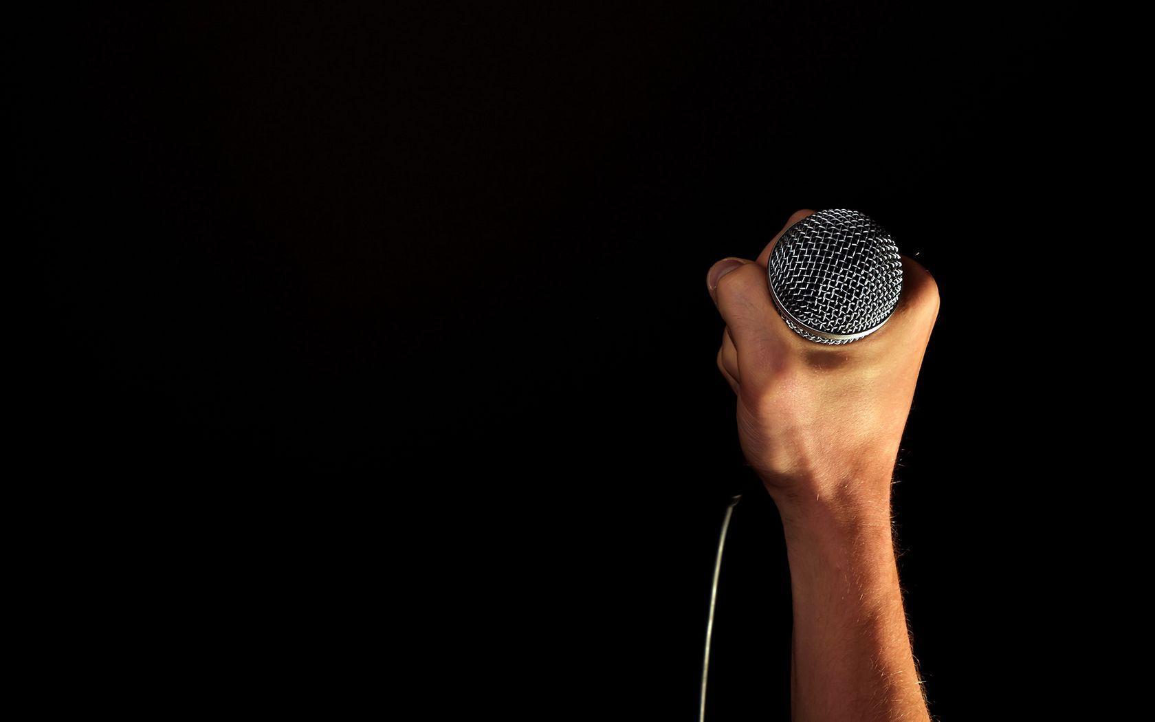 1680x1050 Download wallpaper 1680x1050 microphone, arm, black background