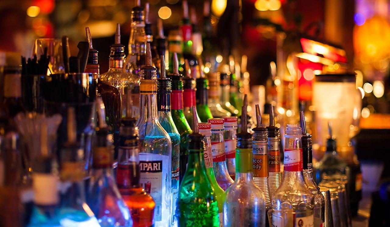 1280x748 Picture Bar Food Bottle drink