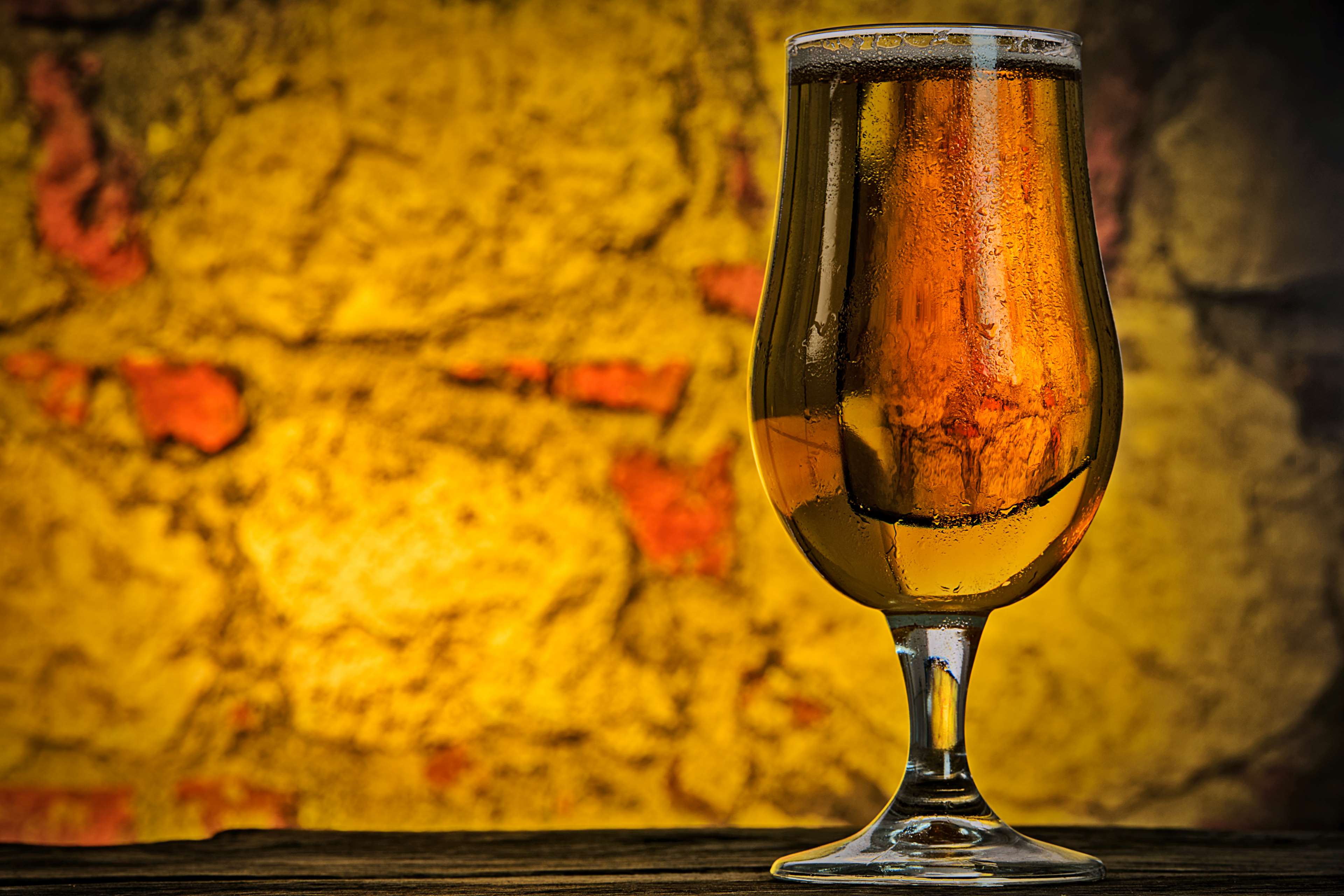 3840x2560 alcohol, beer, brewery, bright, bubbles, cellar, cool