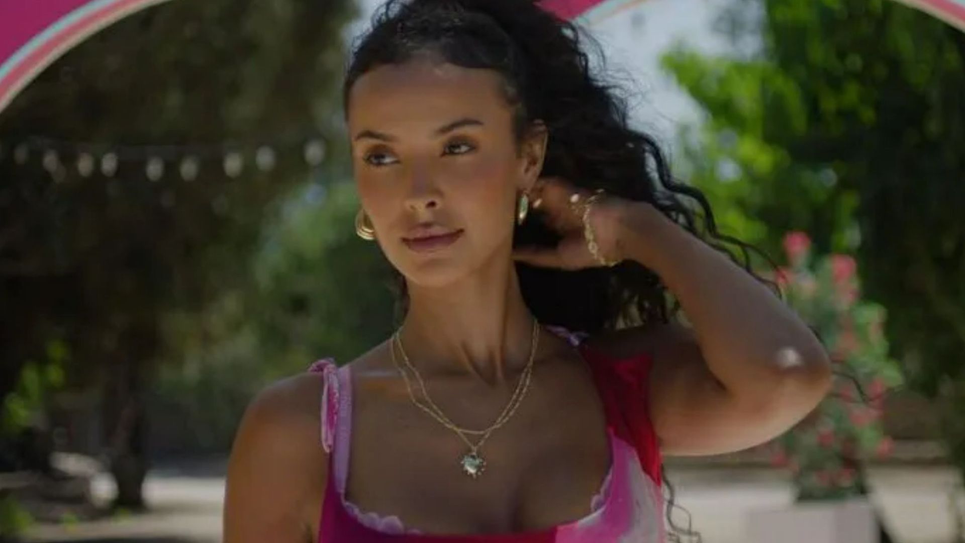1920x1080 Love Island's Maya Jama stuns in pink mini dress as she returns to villa for first time since shock Stormzy split