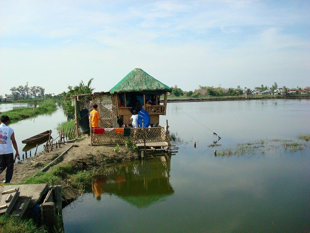 1024x768 Bahay Kubo. Bahay kubo is nipa hut in English