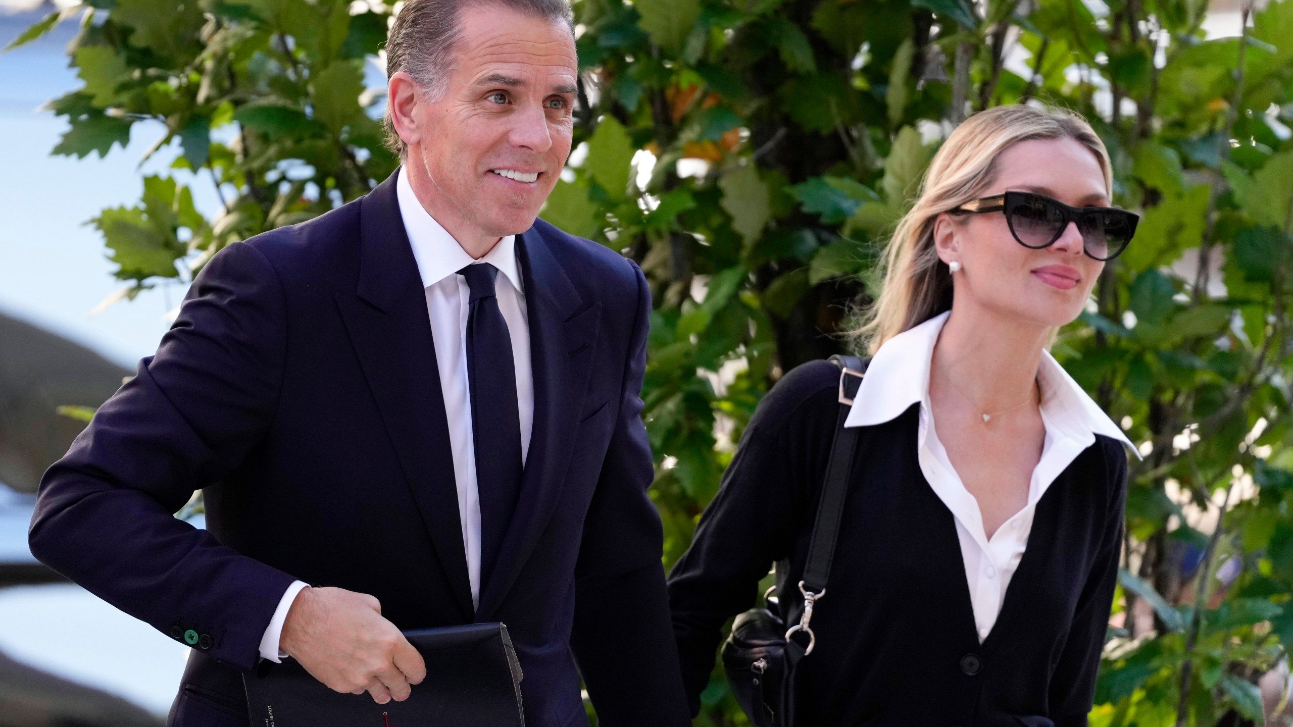 2560x1440 Jurors will resume deliberations in federal gun case against President Joe Biden's son Hunter. WRIC ABC 8News