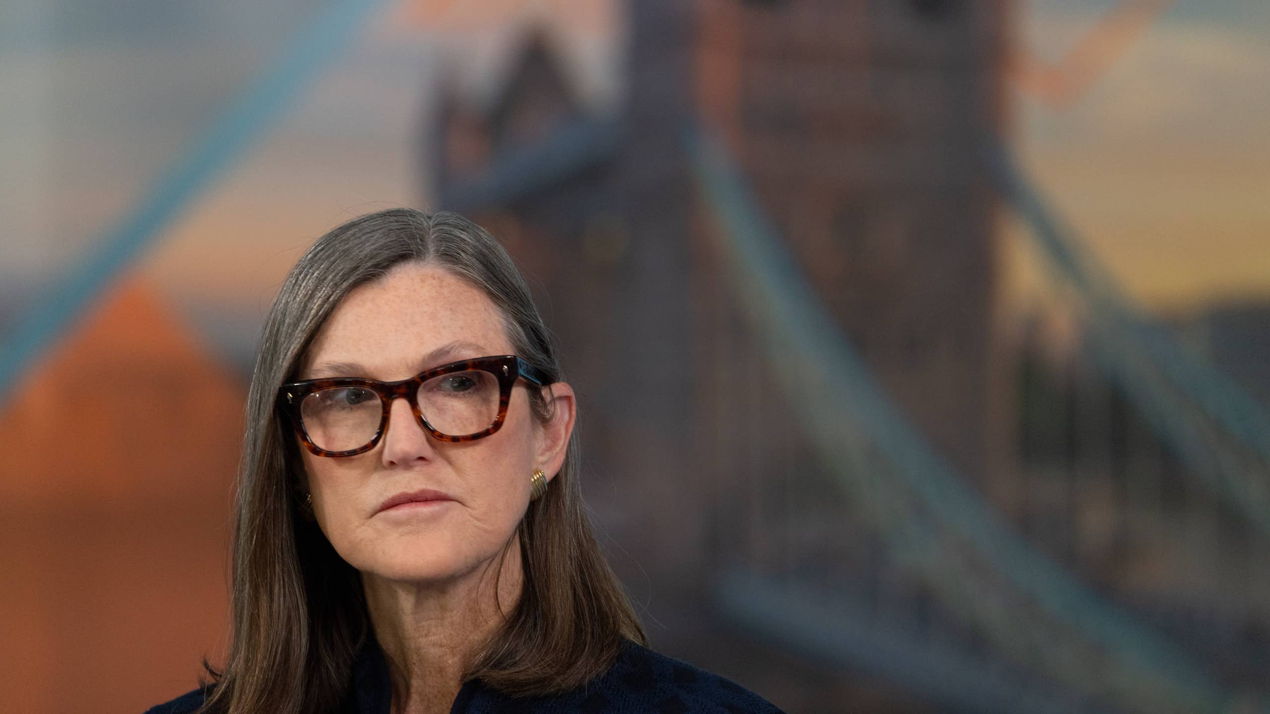 2560x1440 Cathie Wood buys $52 million of surging tech stock