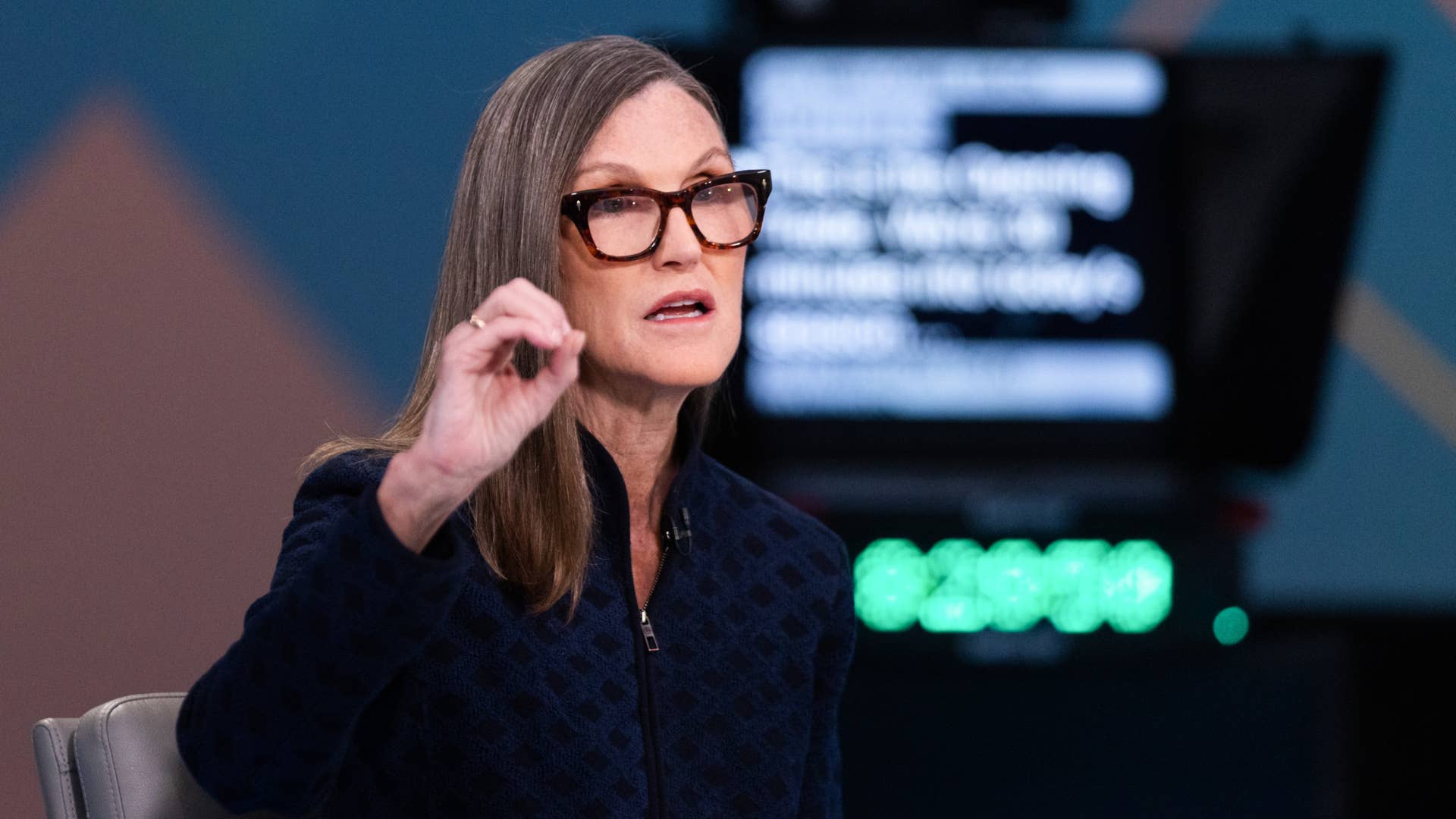 1920x1080 Cathie Wood buys $26.1 million of battered tech stock