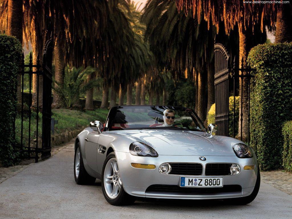 1024x768 BMW Z8 Roadster 1024 x 768 wallpaper