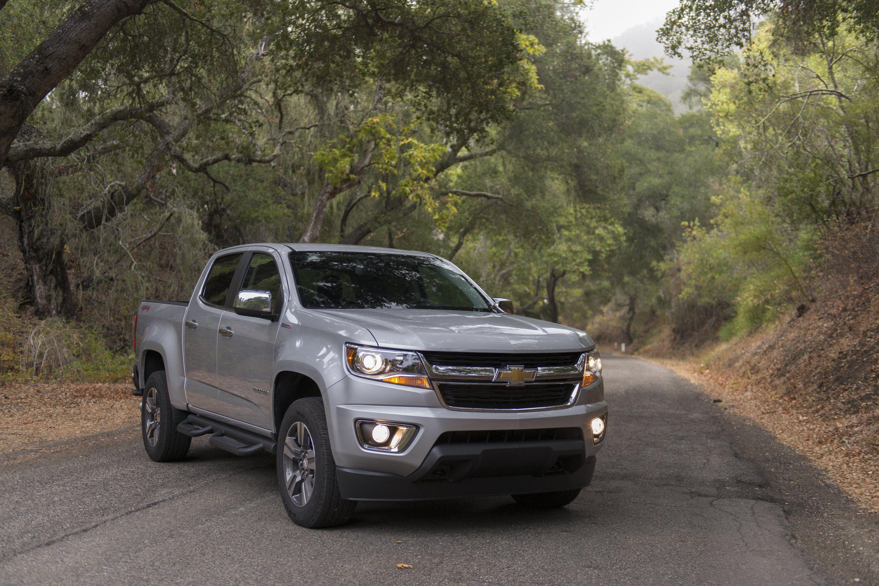 3000x2000 Chevrolet Colorado L T Crew Cab Duramax Diesel