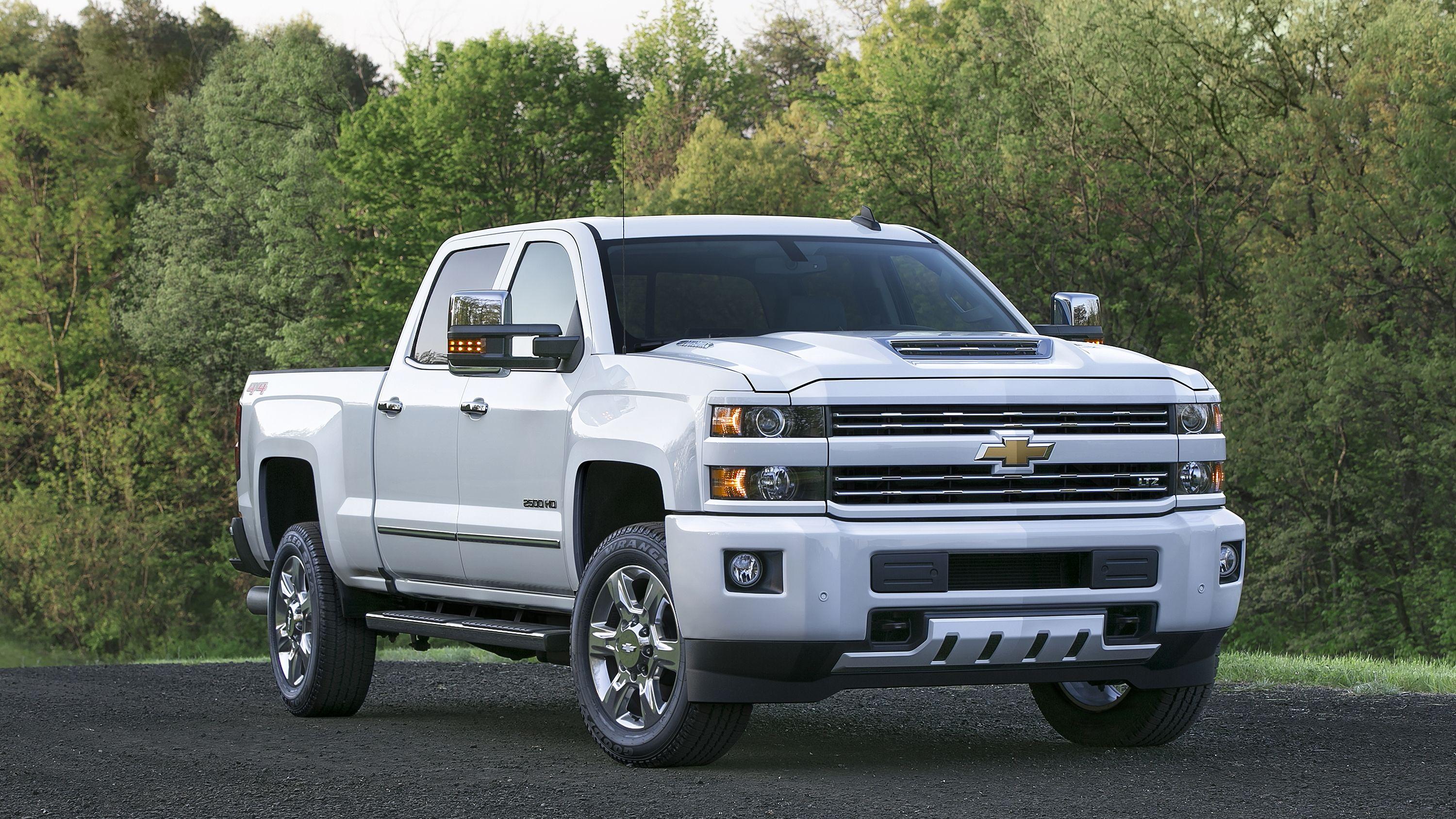 3000x1689 Chevy Debuts Air Intake System For Duramax Powered Silverado HDs