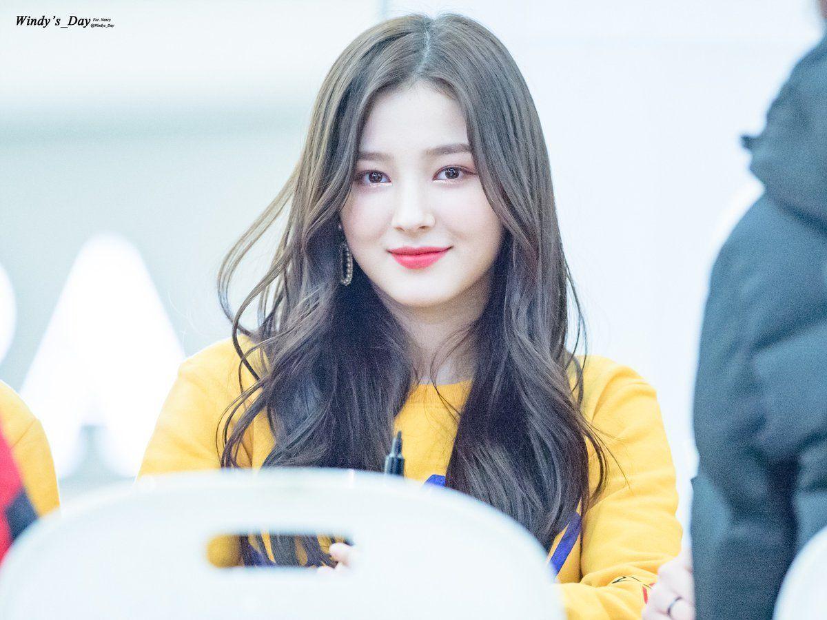 1200x900 Free download Momoland picha 180121 Nancy HD karatasi la kupamba