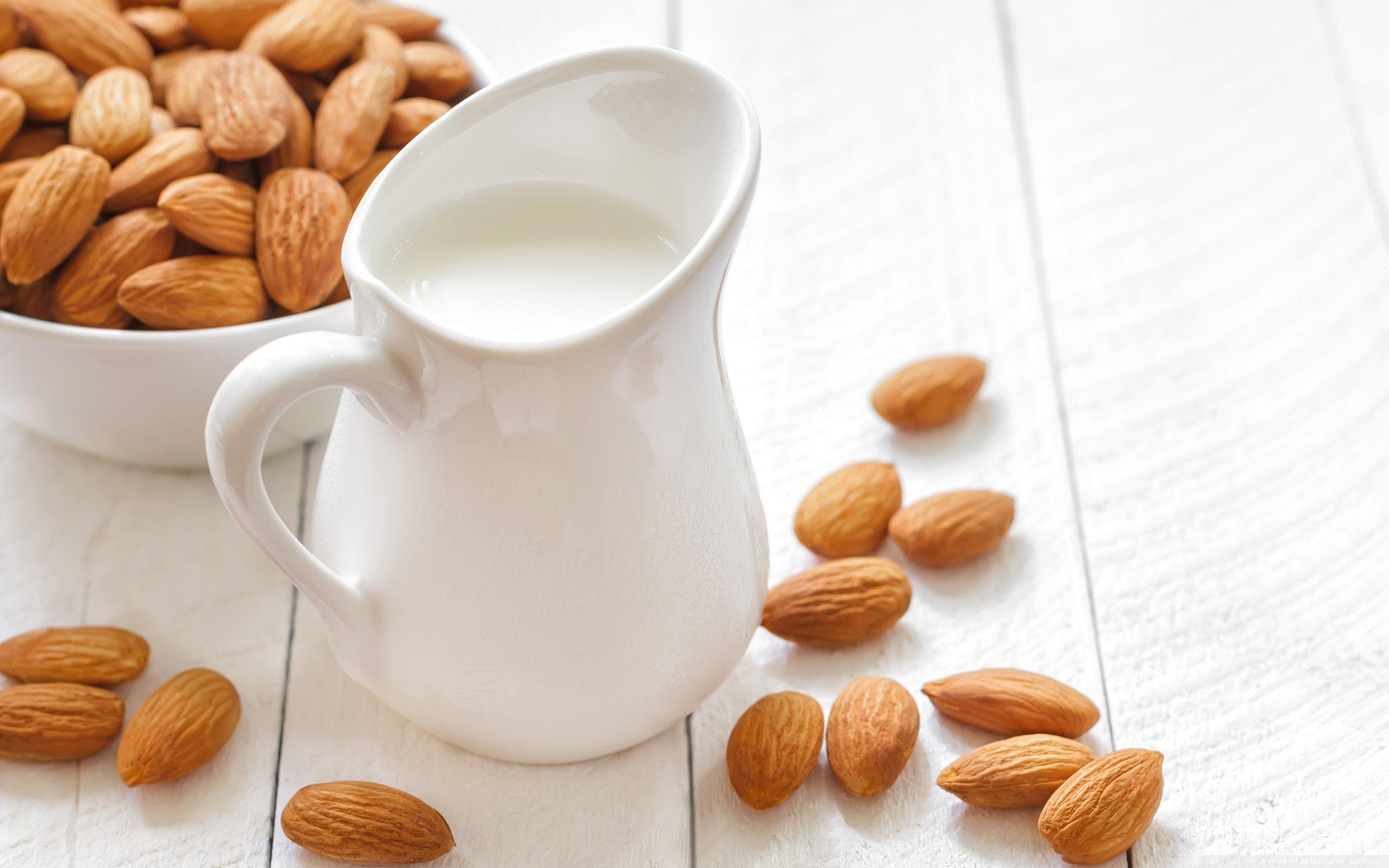 2880x1800 Download Almonds And Milk UltraHD Wallpaper